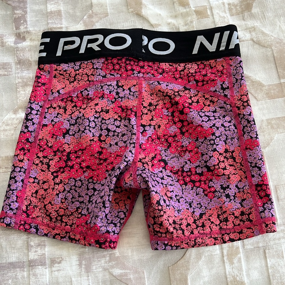 Nike Kids Floral Print Shorts - Red and Pink - Picture 2 of 3